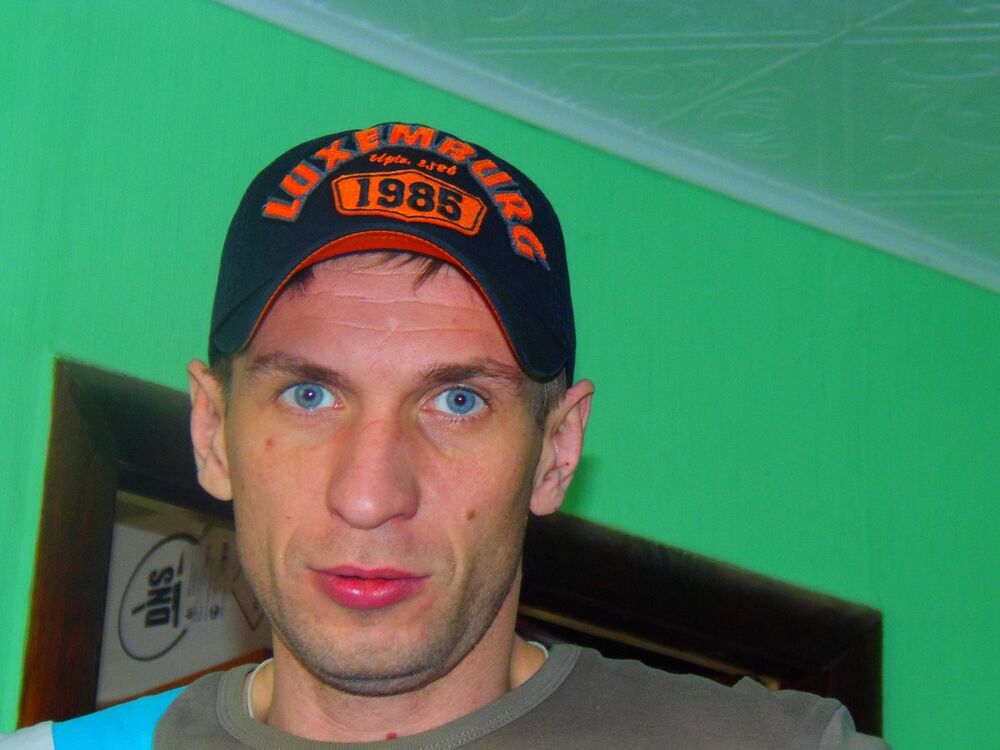  14260667  Sanek, 49 ,    