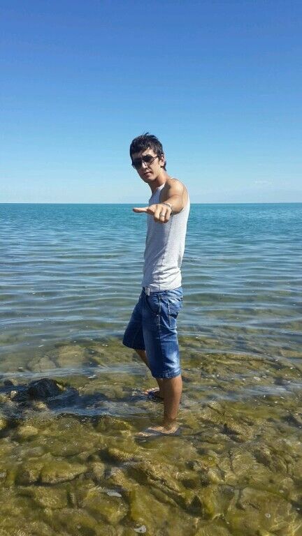  47600187  Aziz, 33 ,    