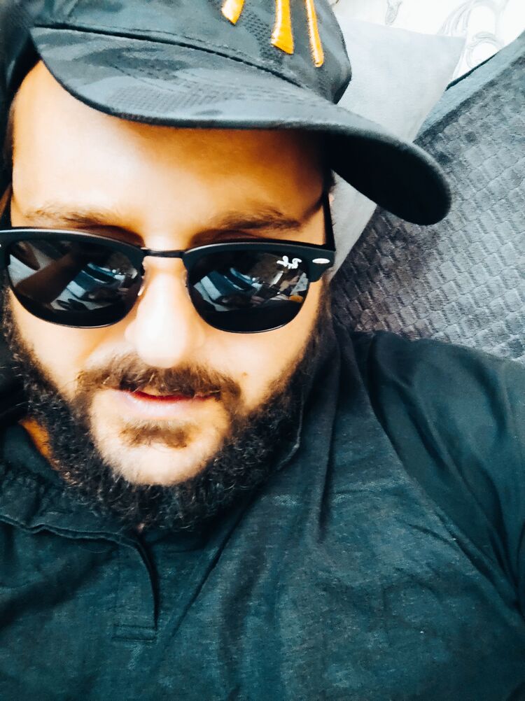  ,   Levan, 33 ,   ,   