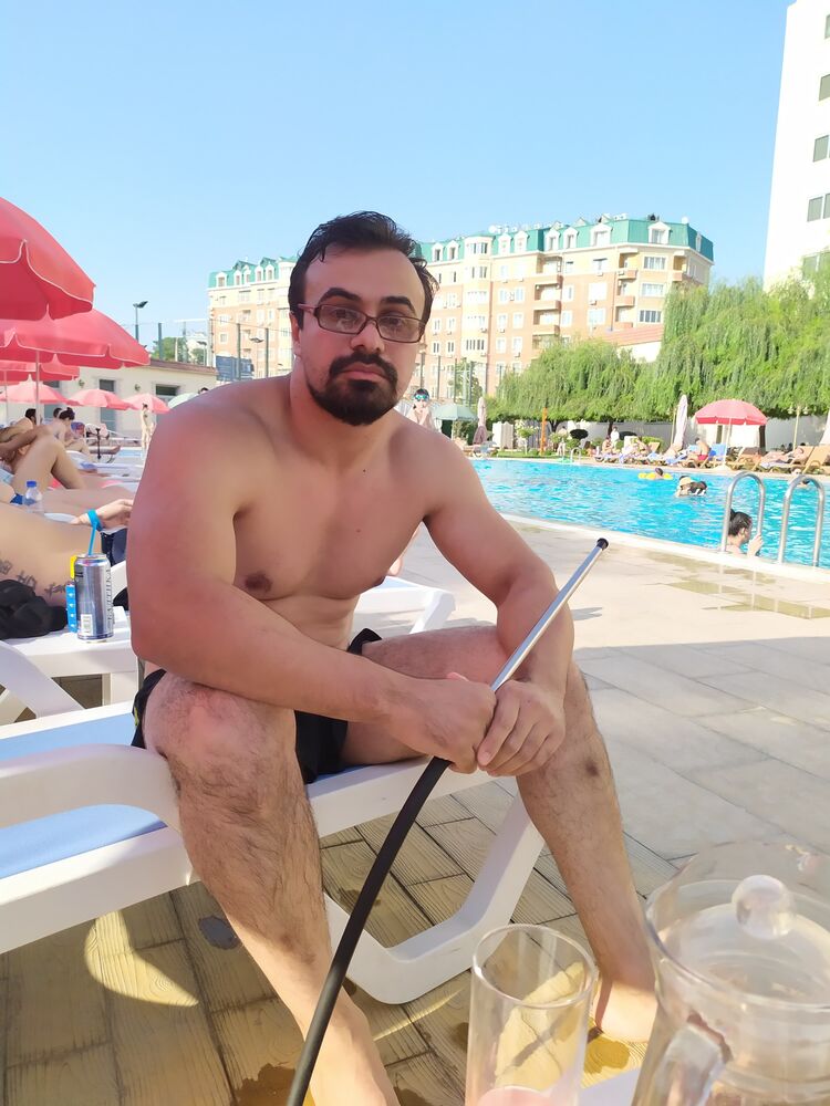  ,   Namik, 31 ,   , 