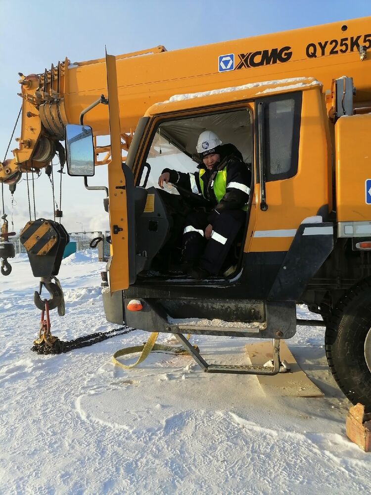  25931147  , 47 ,    