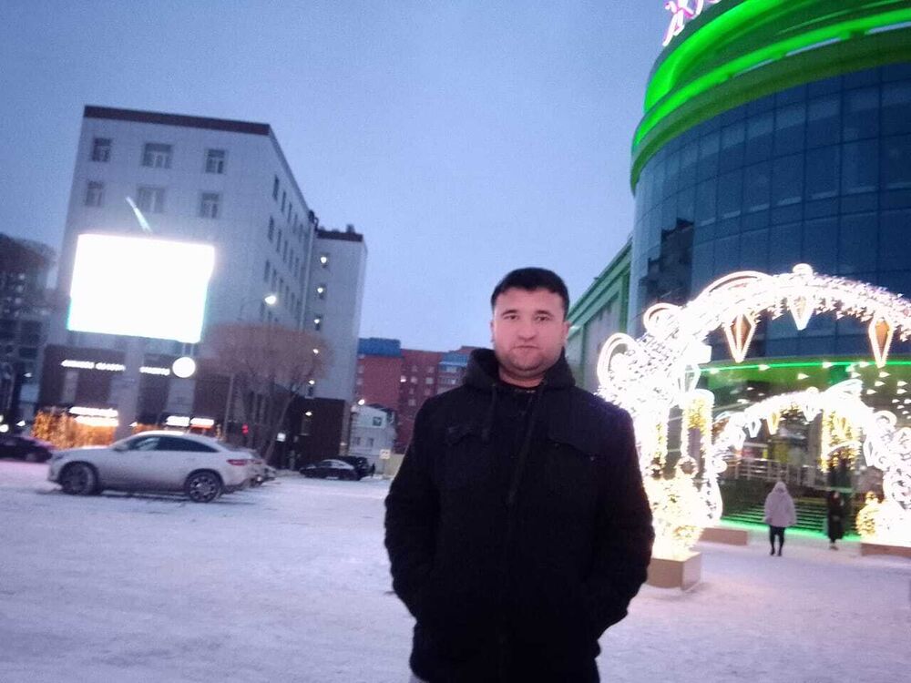  49001197  Siroj, 31 ,    