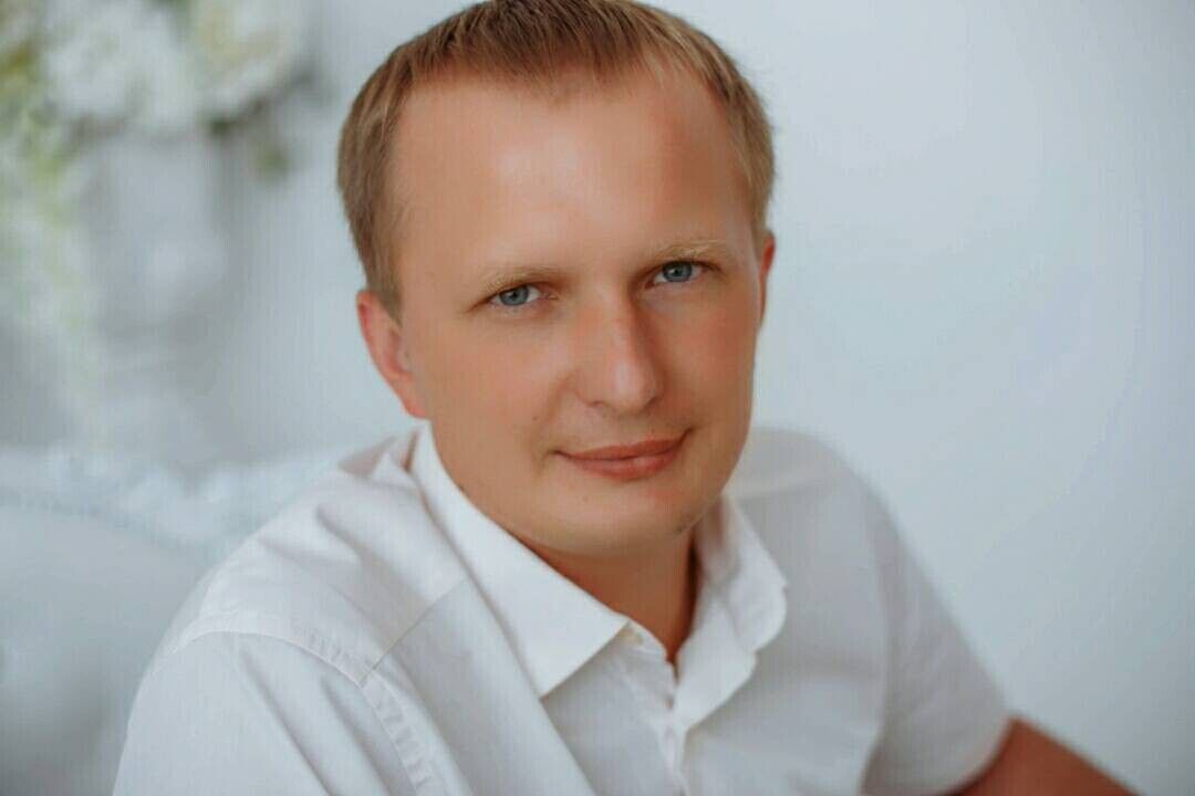  22211677  , 40 ,    