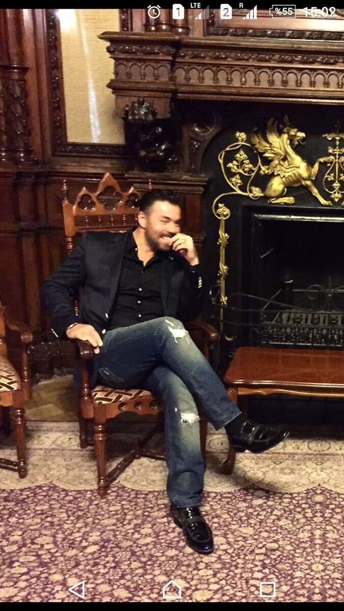  18832957  , 42 ,    -