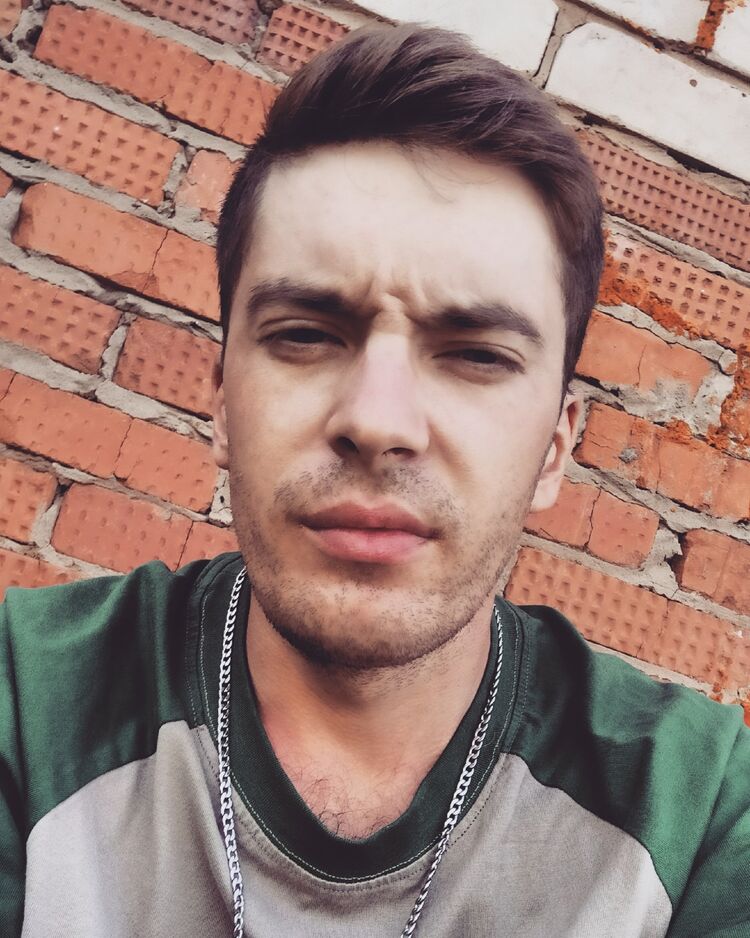  44562487  , 28 ,    
