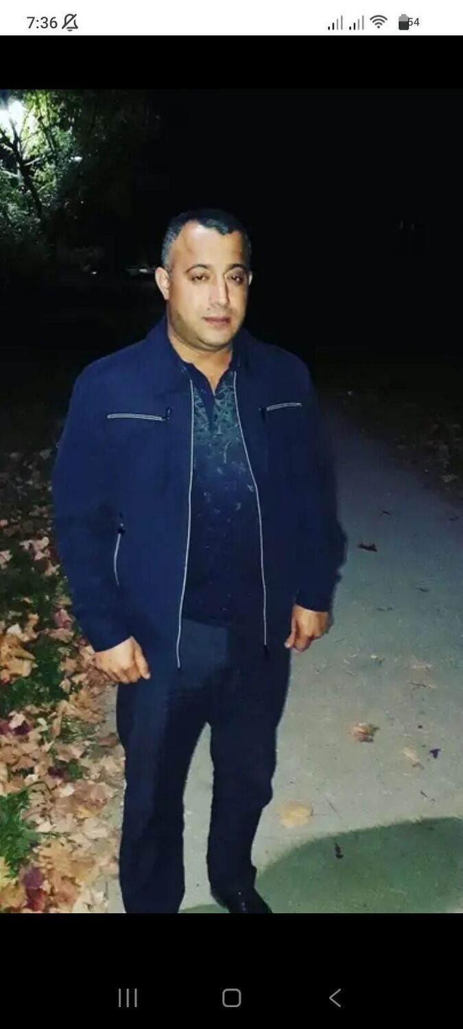  36231747  Rasul, 42 ,    
