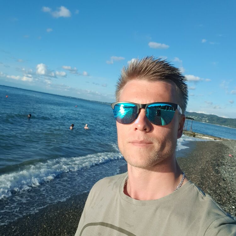  ,   Kirill, 32 ,   ,   
