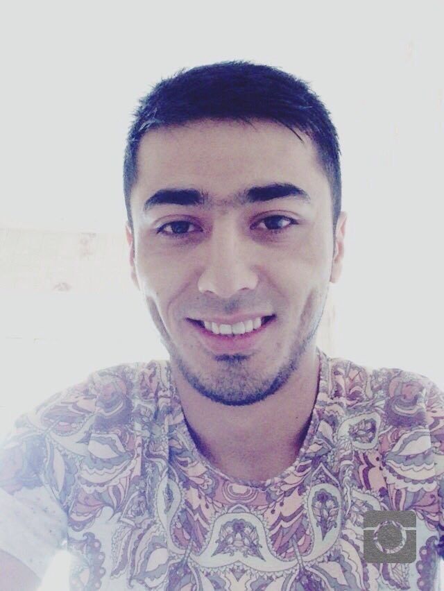  ,   Amir, 32 ,   