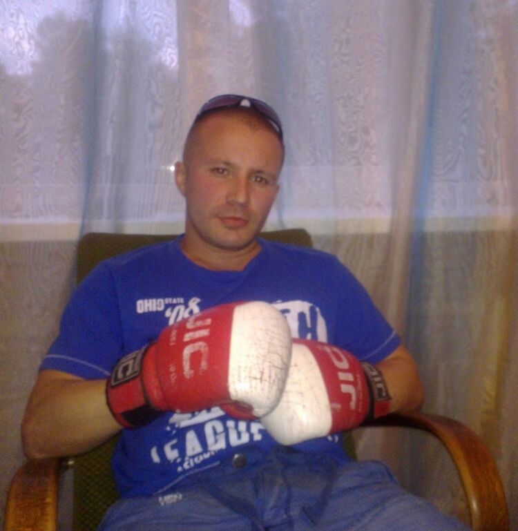  5532697  Mike82, 43 ,    -