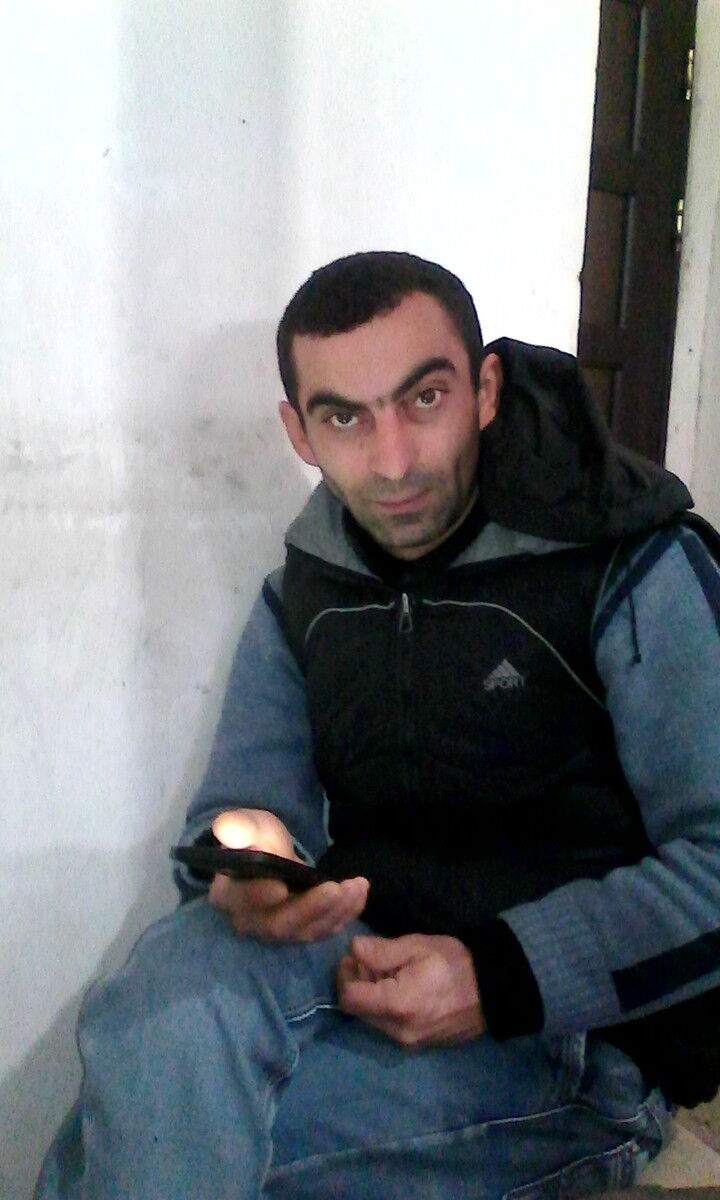  ,   ERIK, 40 ,   ,   , c 