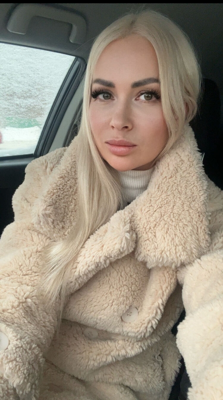  ,   Milena, 36 ,   ,   , c , 