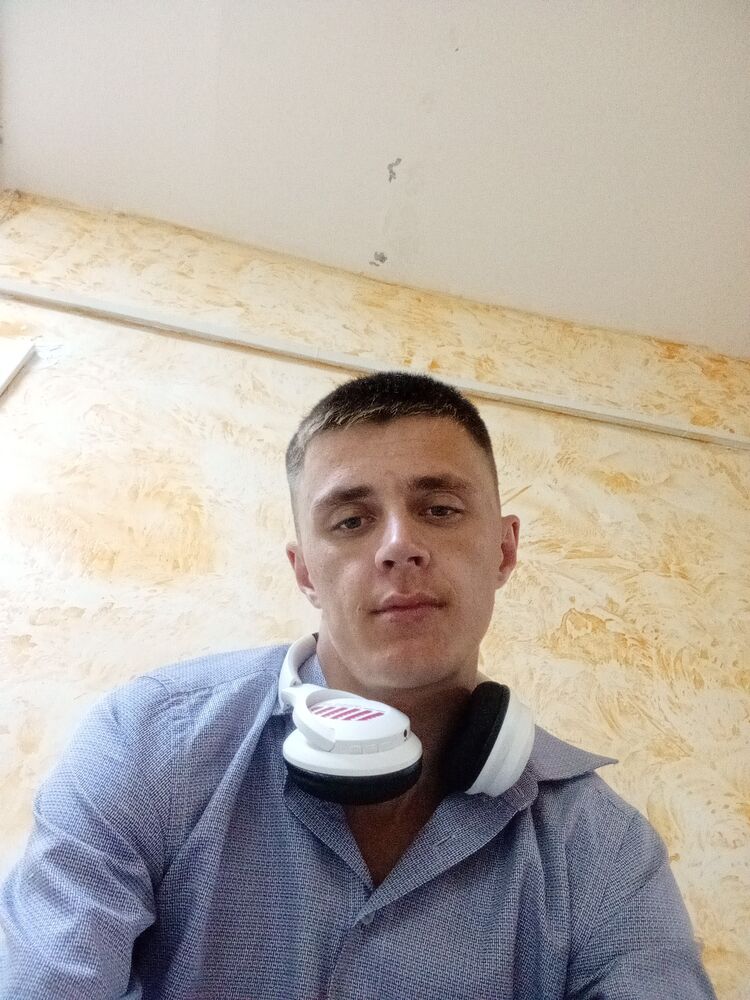  46517427  , 25 ,    