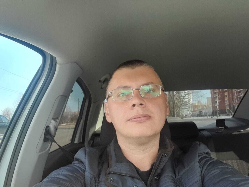  28463087  , 44 ,    