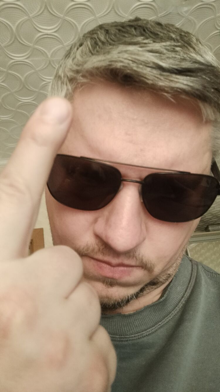  53300407  Patrik, 43 ,    