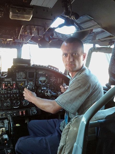  ,   Serz, 48 ,   ,   , c 