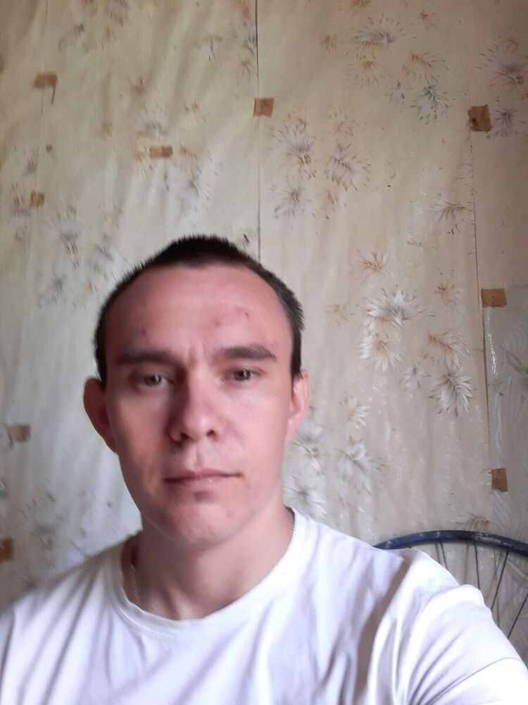  20005687  , 33 ,    