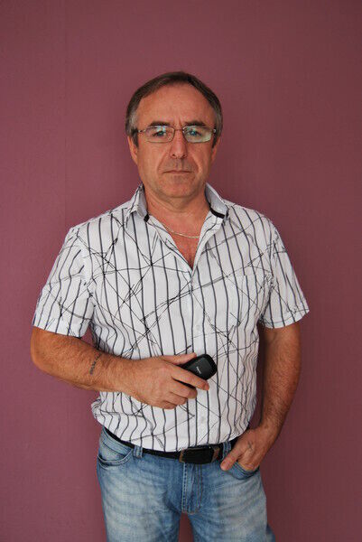  20998117  Viktor, 68 ,    Wetzlar