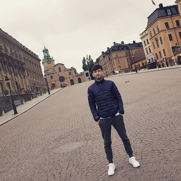  ,   Jony, 33 ,   ,   , c , 