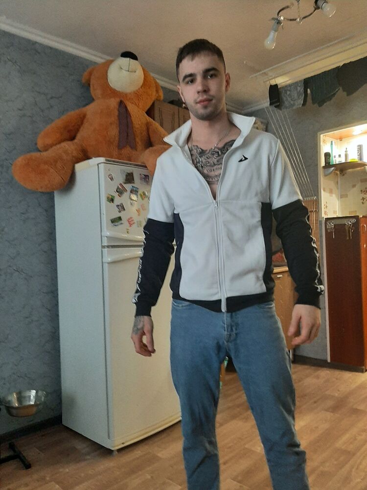  33037287  , 25 ,    