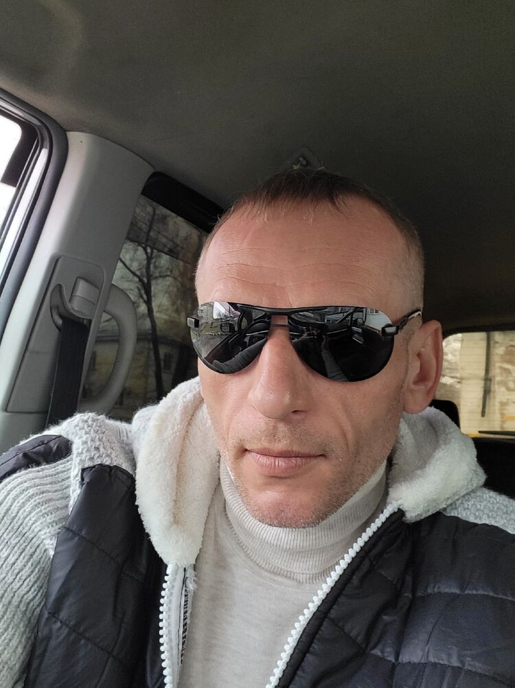  51999517  , 40 ,    -