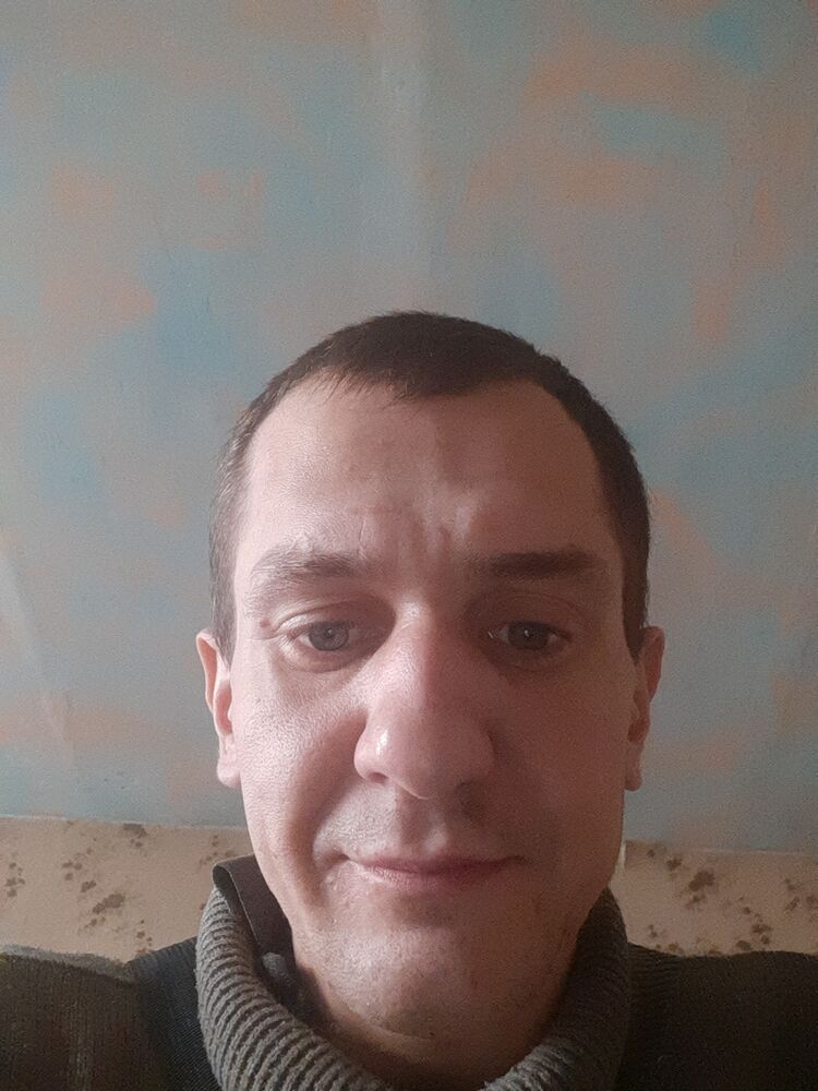  41302367  , 33 ,    