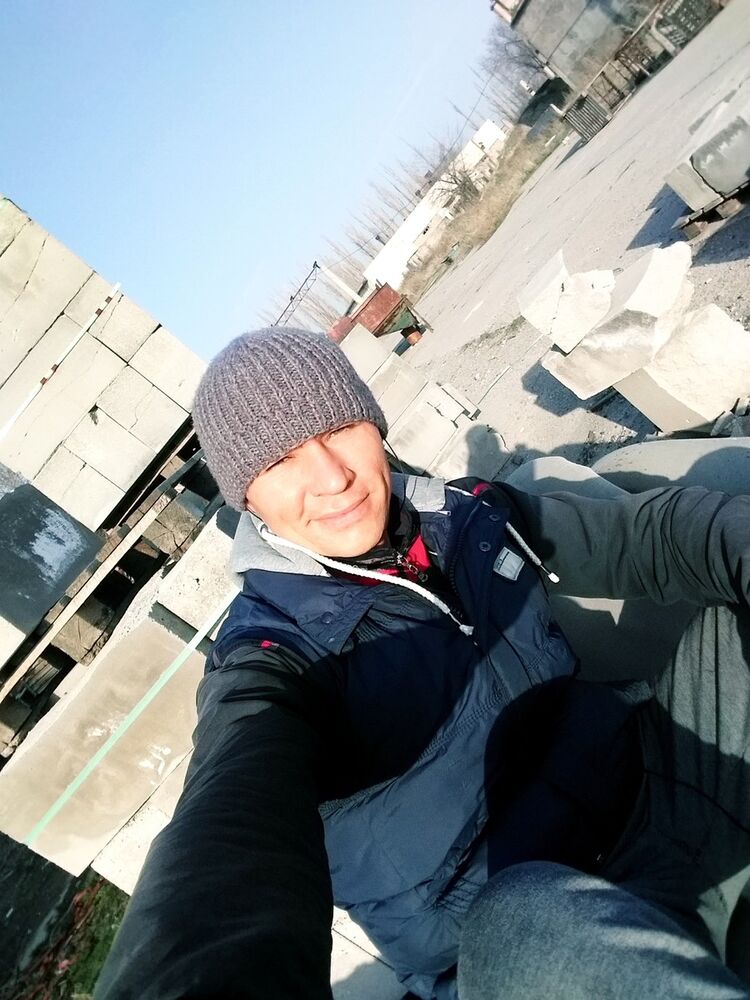  18727957  , 36 ,    