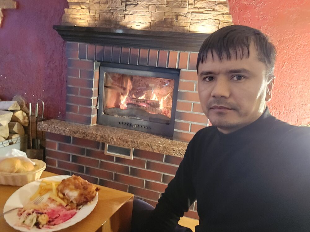  ,   Gulam, 30 ,   ,   , c 