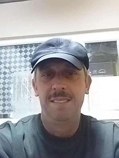  8402677  , 57 ,     