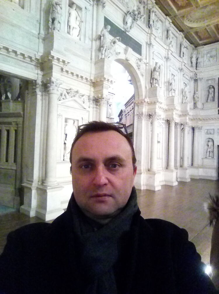  ,   Victor, 47 ,   ,   , c 