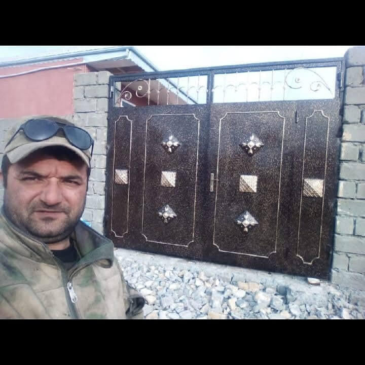  23864467  Feliks, 41 ,    