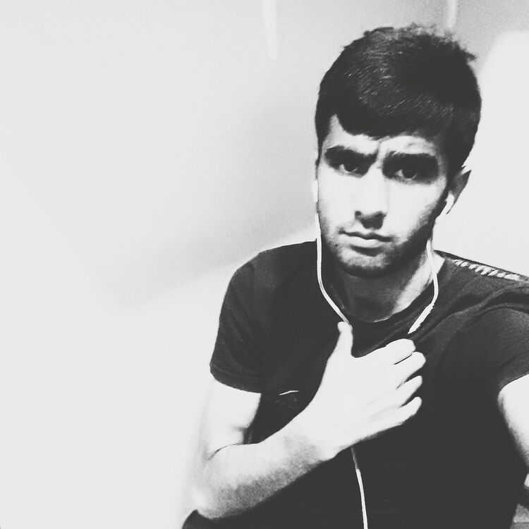  ,   Billy, 28 ,   