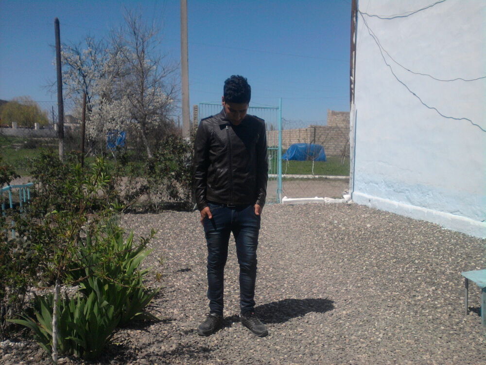  6091457  Mixael, 32 ,    