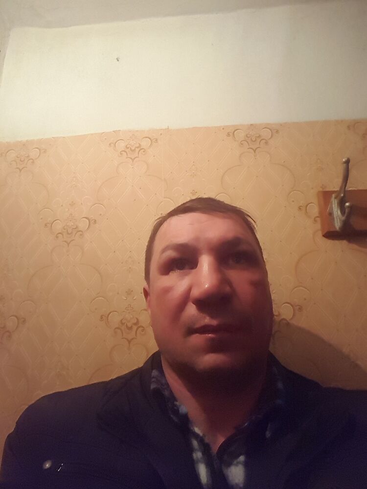  19609737  , 52 ,    