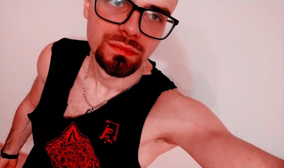  22300957  , 26 ,    
