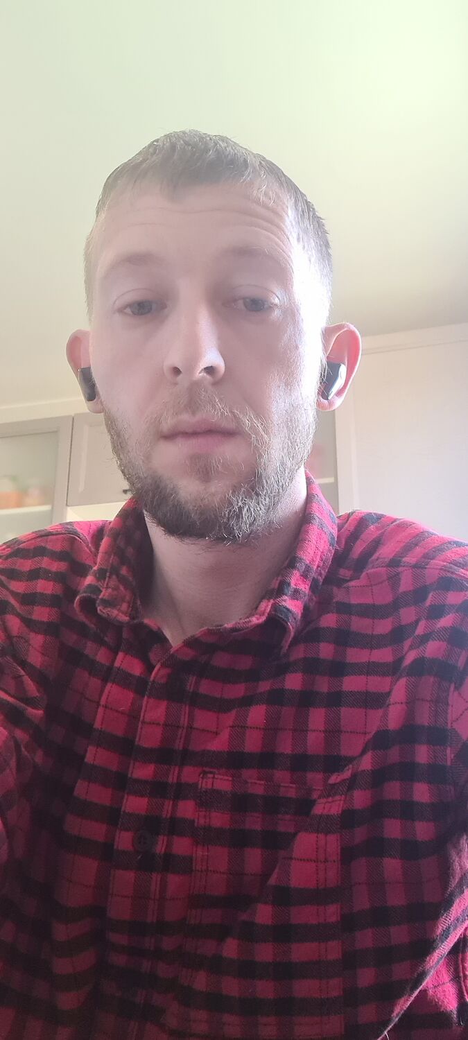  33826527  , 39 ,    