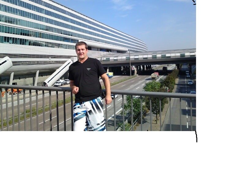  7826157  Slava, 48 ,    