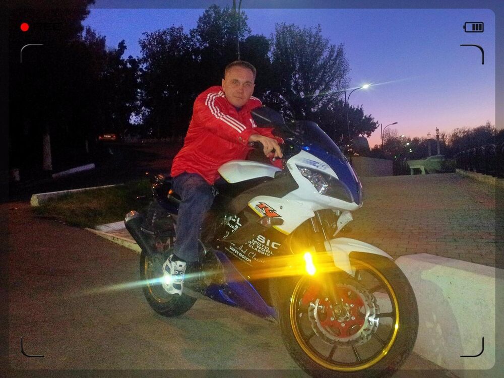  ,   Vas, 55 ,  