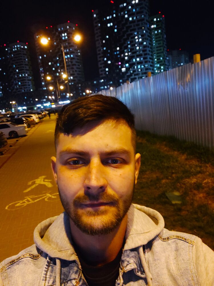  33818147  , 30 ,    