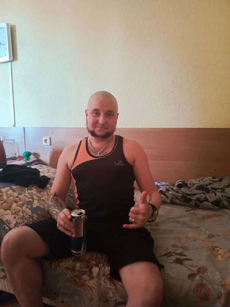  46540657  , 28 ,    