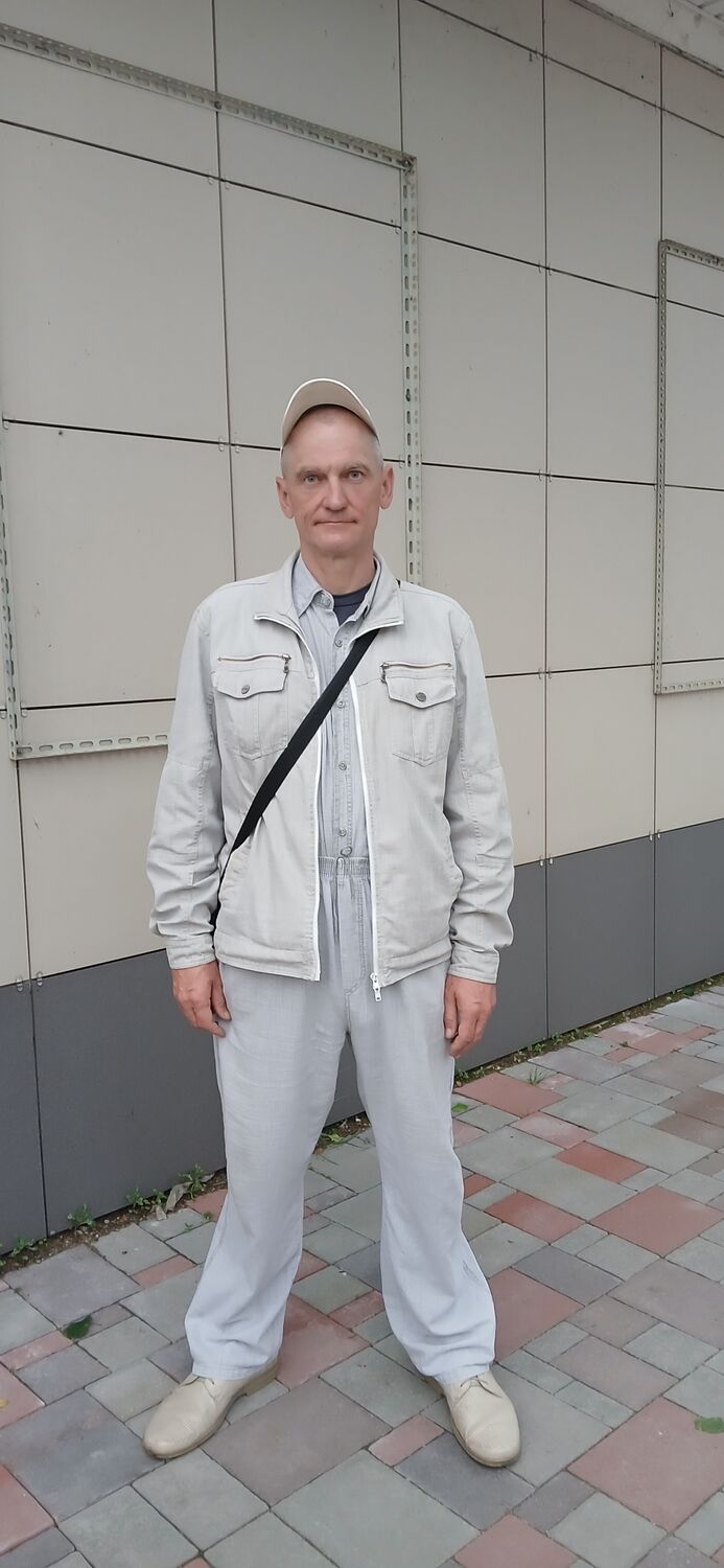  ,   Konstantin, 24 ,   , c , 