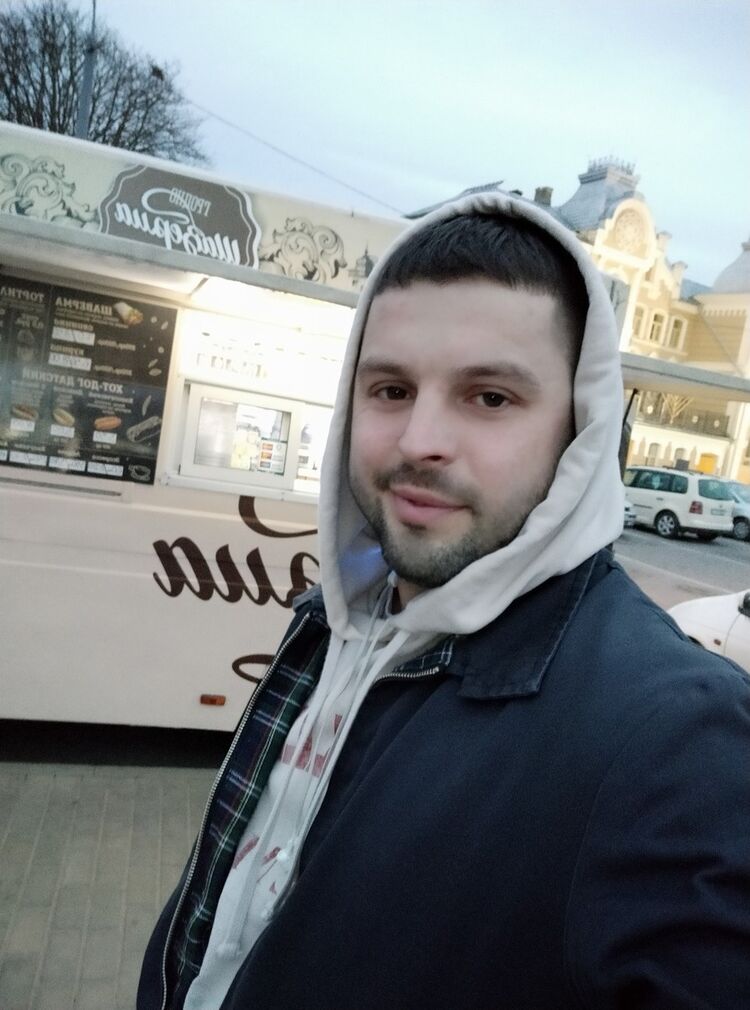  19783667  Alexandr, 34 ,    