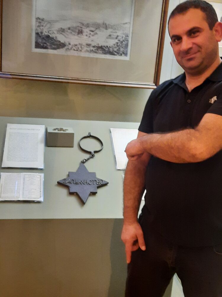 ���� 30827687 ������� �����, 40 ���, ���� ���������� � ������