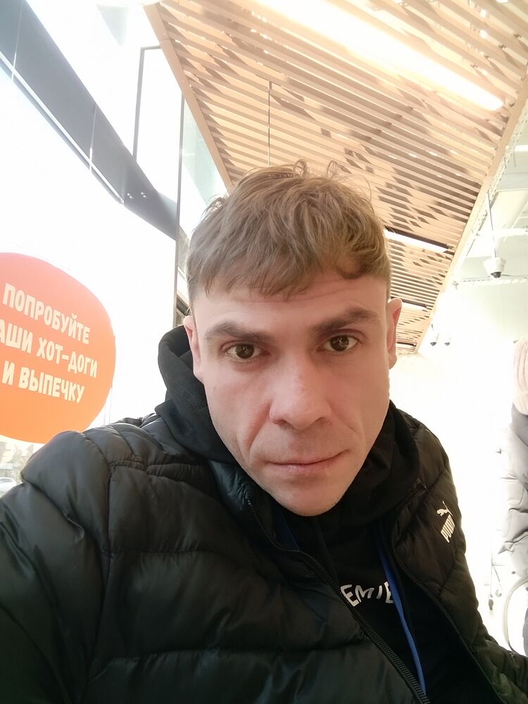  49267807  Bogdan, 38 ,    --