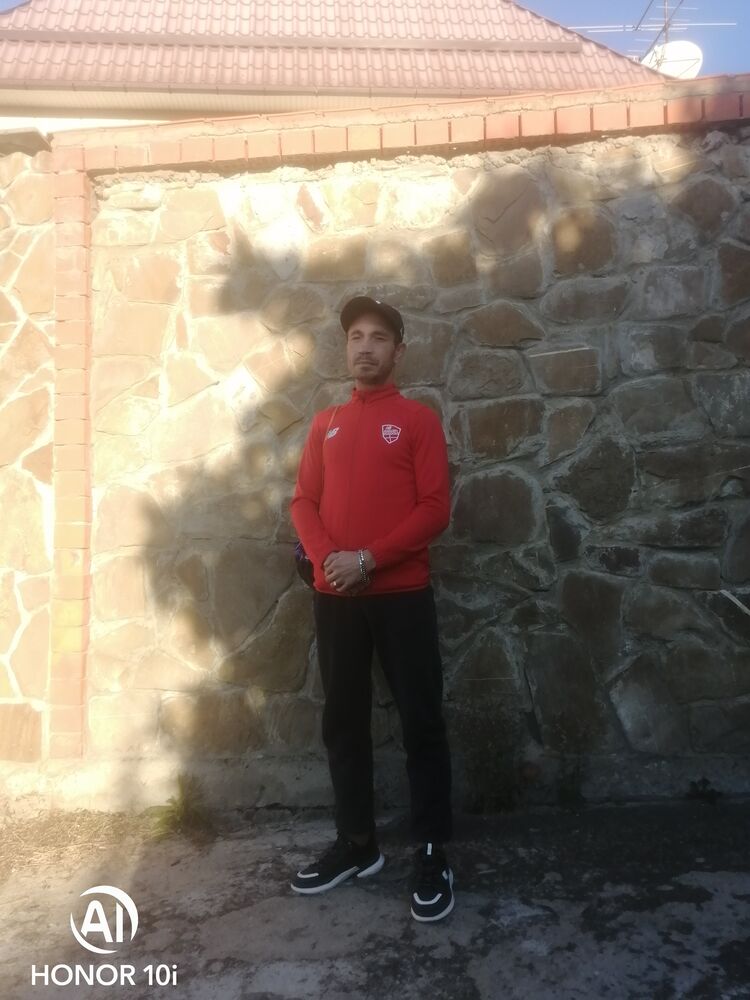  31189217  Sergey, 37 ,    