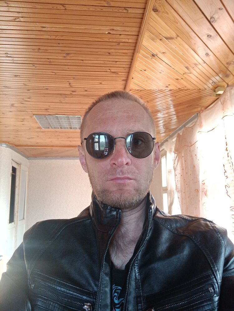  39906087  , 42 ,    