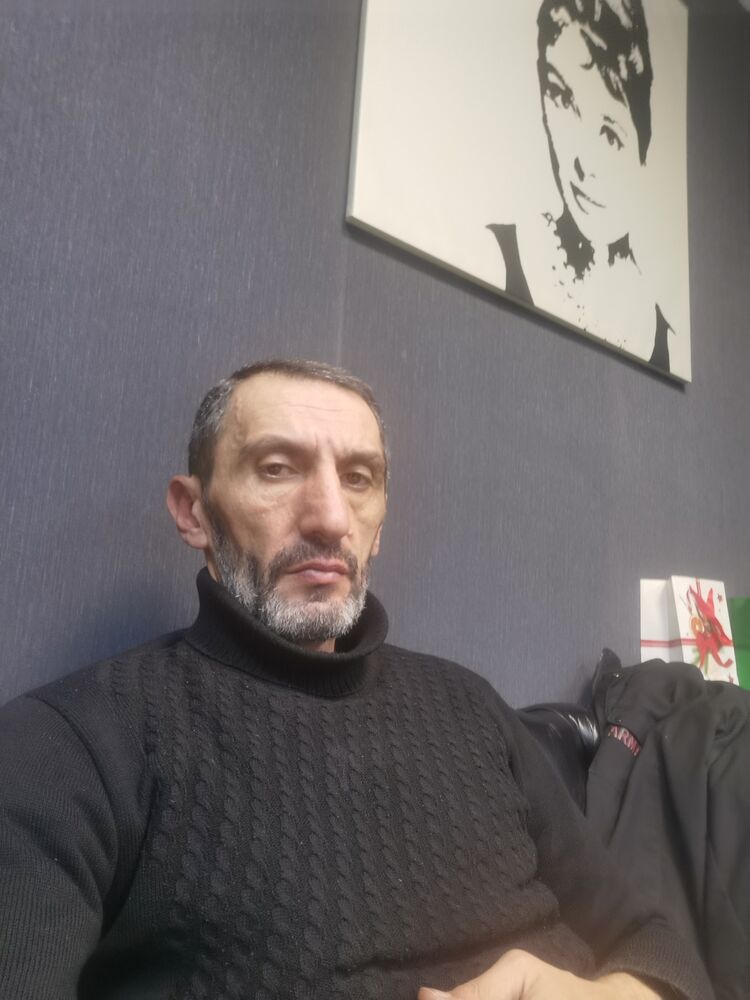  31533347  , 46 ,    