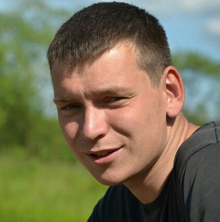  24150047  , 39 ,    -