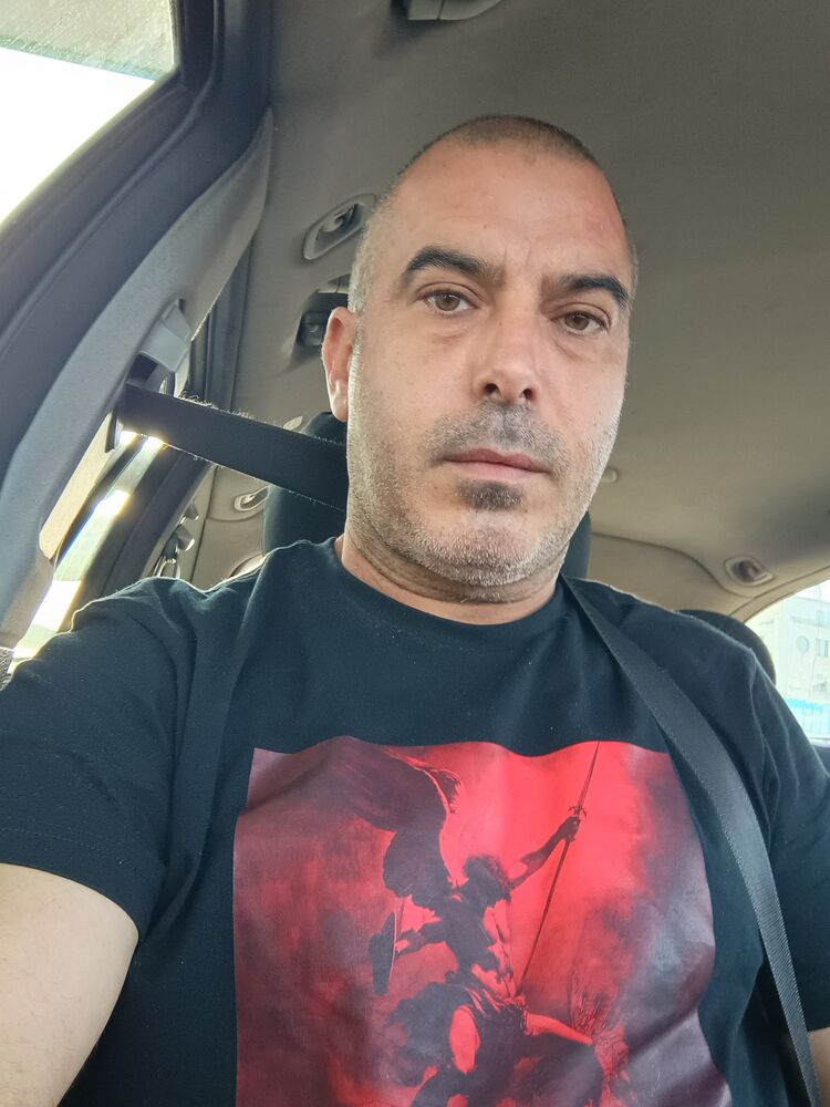  ,   Vladimir, 41 ,   ,   