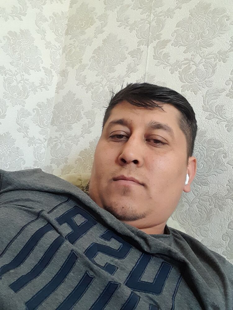  42665657  Alisher, 40 ,    