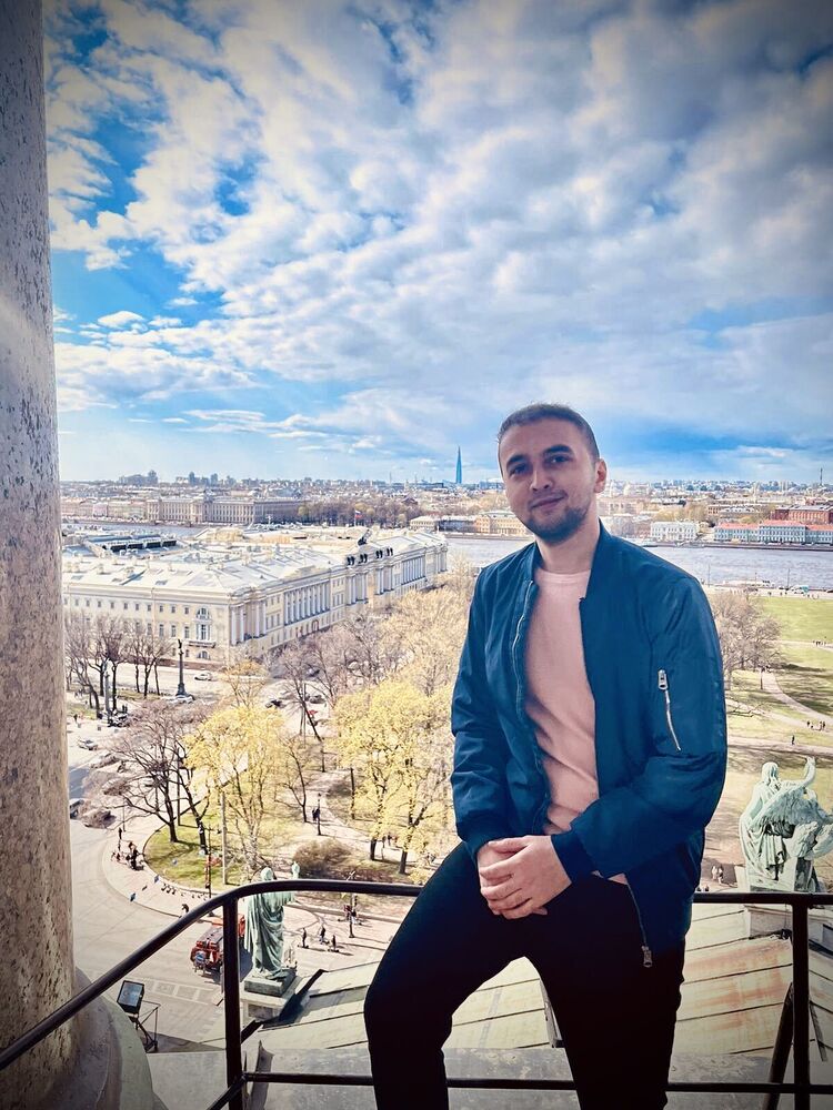  -,   Antuan, 28 ,   ,   